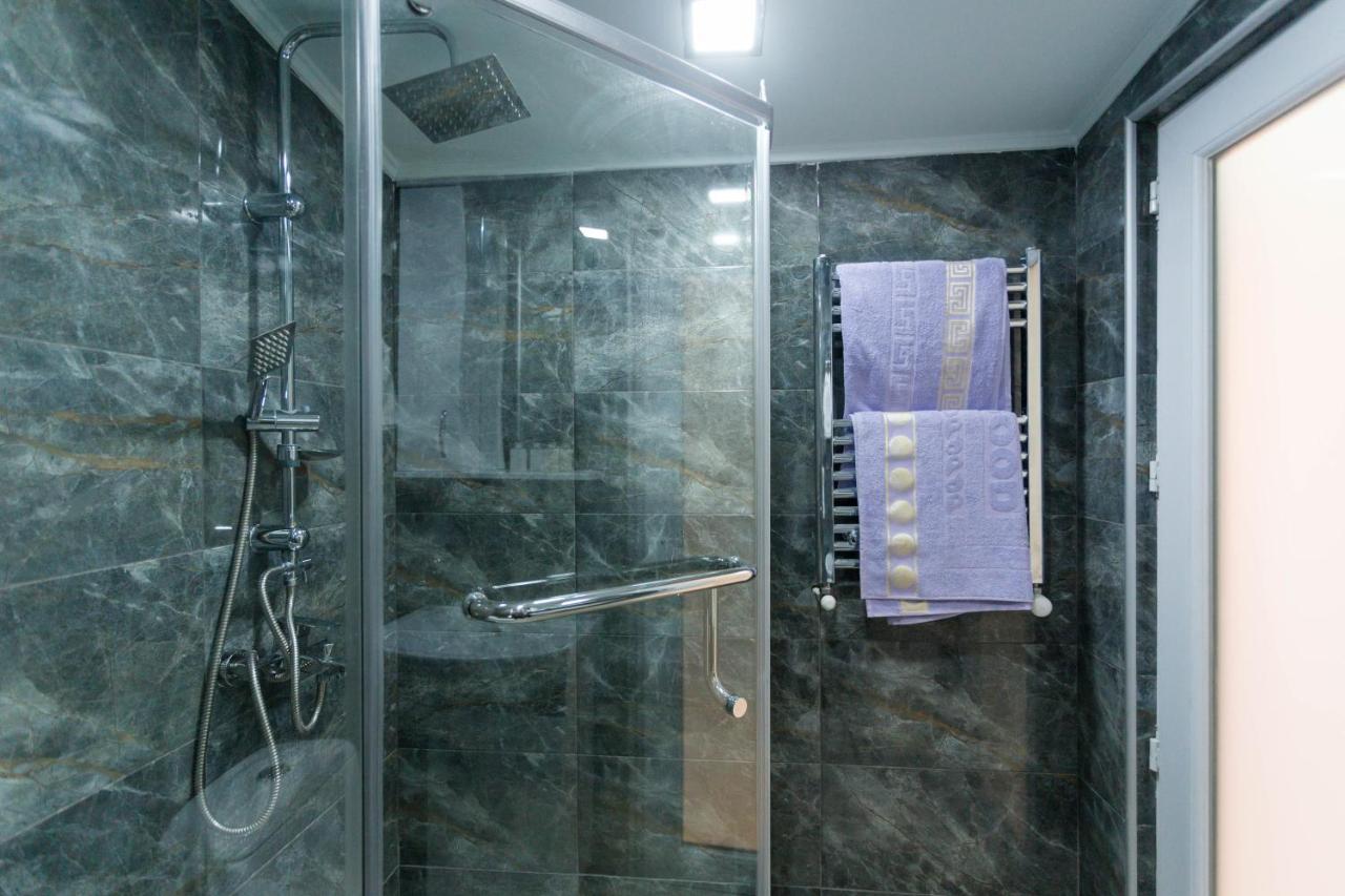 Hotel Anna Tbilisi Esterno foto