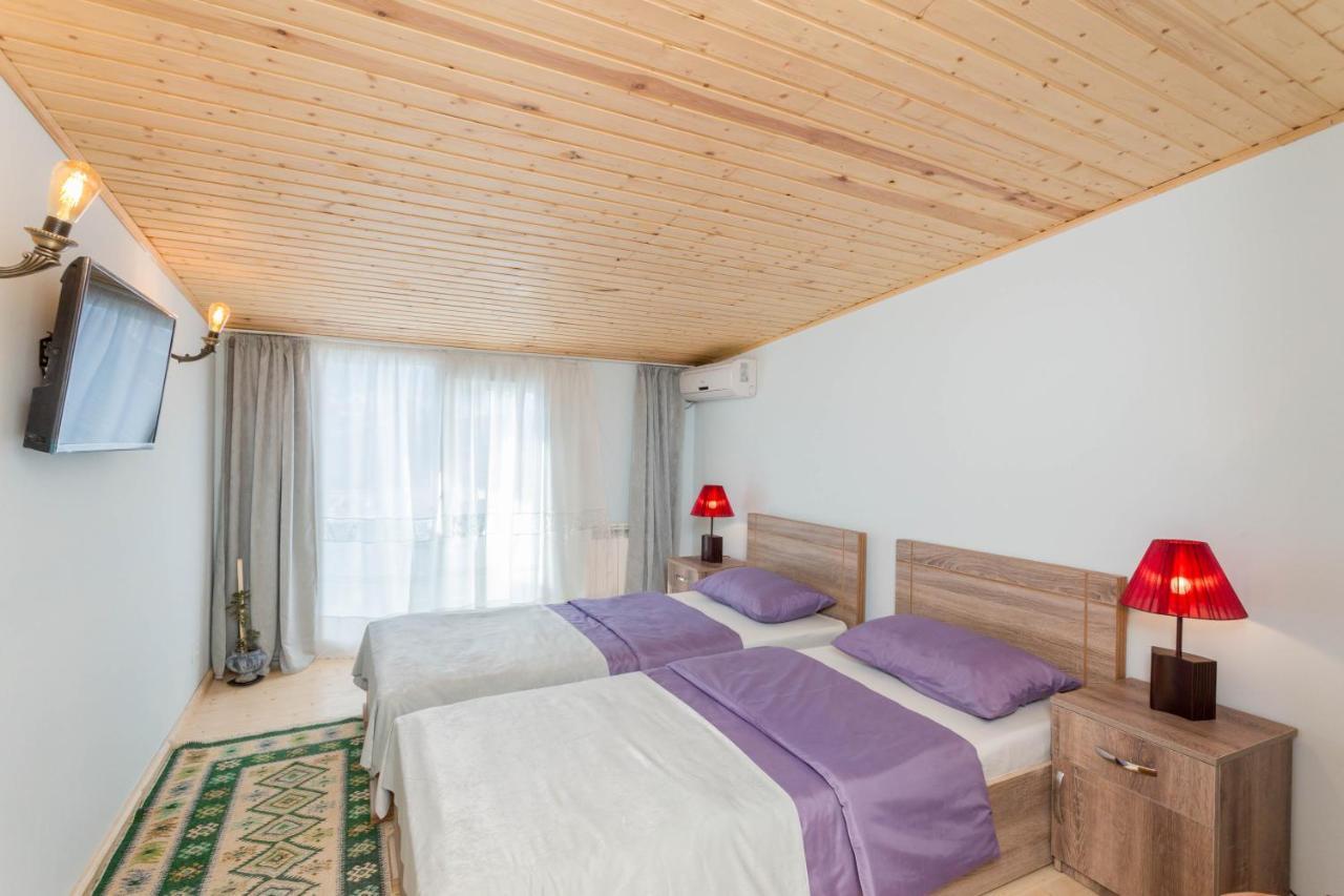 Hotel Anna Tbilisi Esterno foto