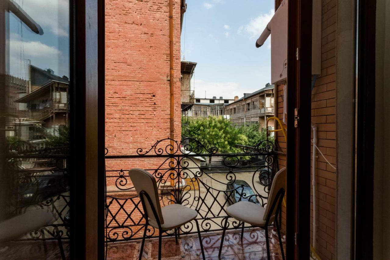 Hotel Anna Tbilisi Esterno foto
